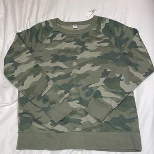 Old Navy Camouflage Crewneck